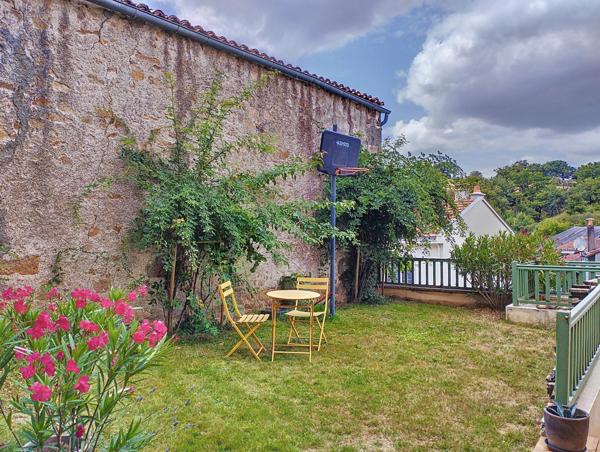 Maison 3 chambres avec garage au calme