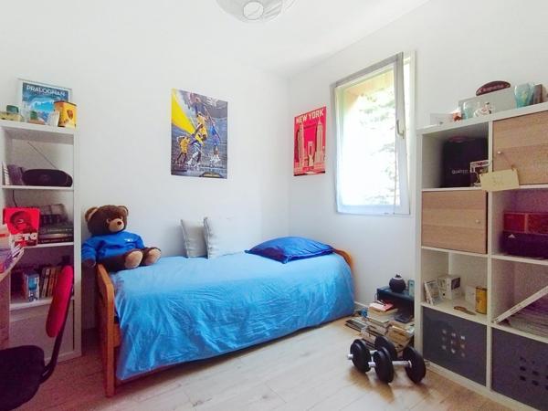 Maison 3 chambres avec garage au calme