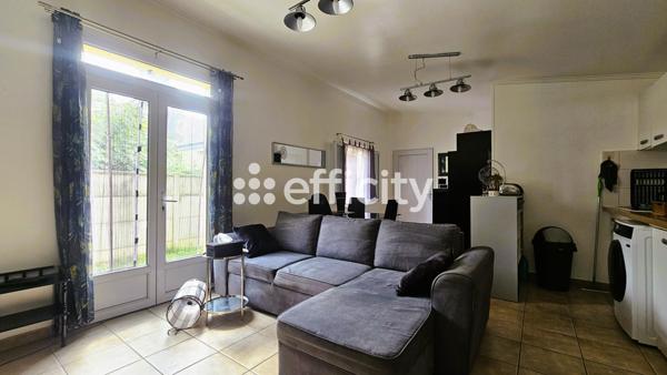 Local Commercial 3 pièces - 54 m²