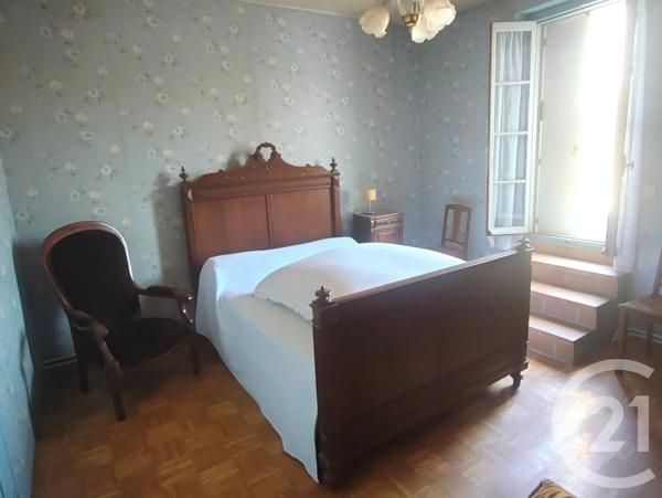 Maison à vendre  5 pièces - 142,46 m 2   PUICHERIC  - 11