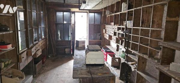 Ancien Bar - épicerie à rénover