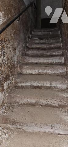 Ancien Bar - épicerie à rénover