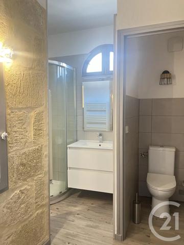 Maison à vendre  3 pièces - 59,94 m 2   VAUVERT  - 30