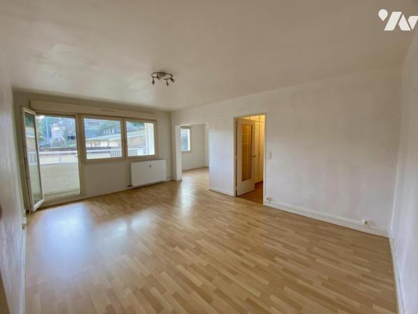 F4 avec deux balcons et gge