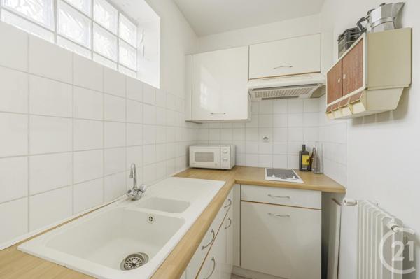 Appartement F2 à vendre  2 pièces - 48,59 m2 PARIS - 75011