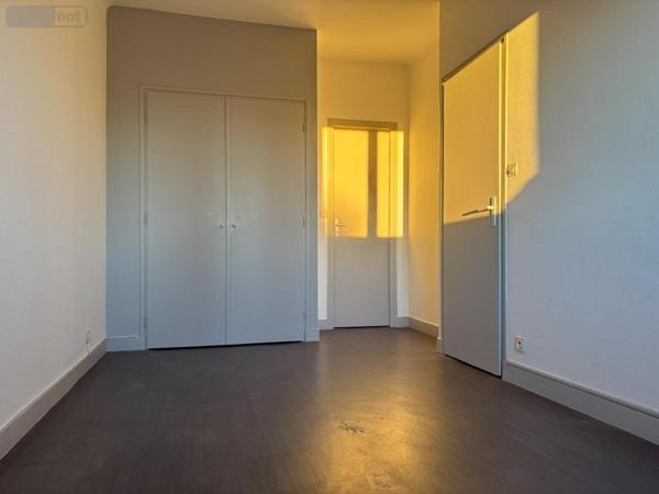 Appartement à vendre à Lorient dans le Morbihan (56100), ref : 56098-32   
Centre