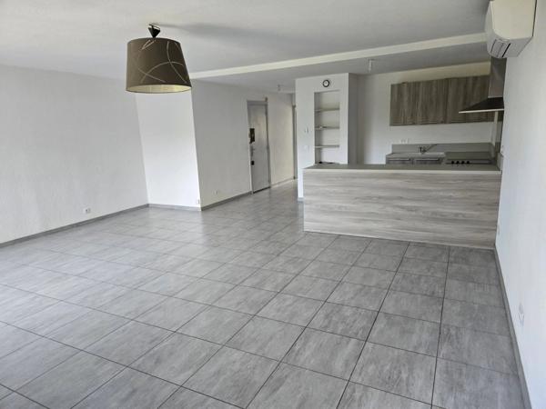 Vente Appartement 2 pièces 68 m2 à Le Lavandou