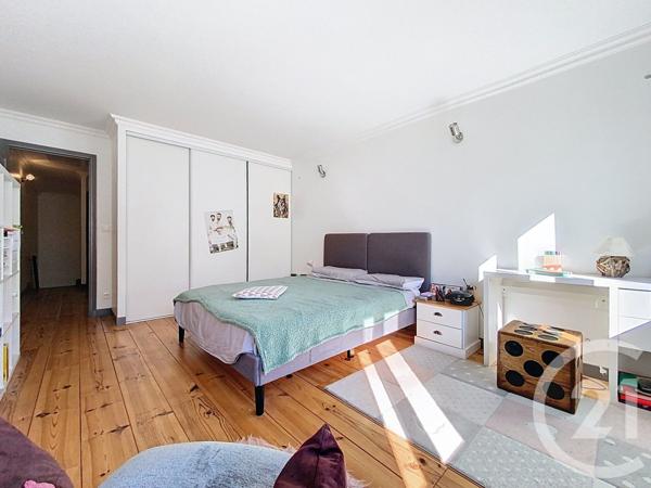 Maison à vendre  7 pièces - 185,49 m2 ROCHEFORT - 17