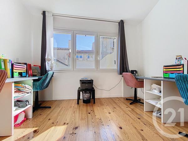 Maison à vendre  7 pièces - 185,49 m2 ROCHEFORT - 17