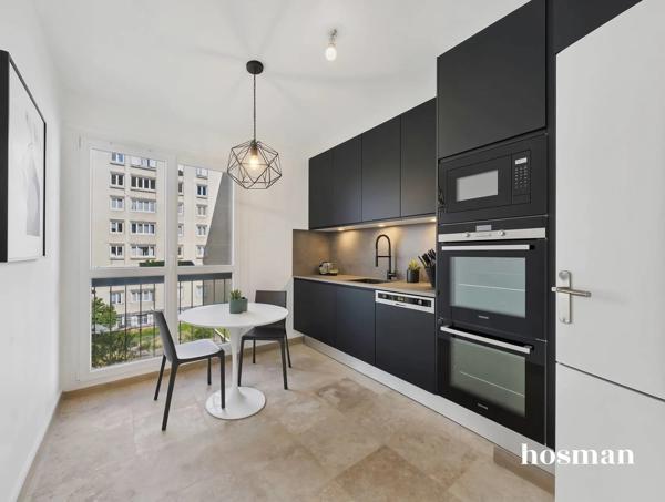Beau 2 pièces de 55m² avec cave et parking en sus - Lumineux - Rue Jules Romains, Paris 19e