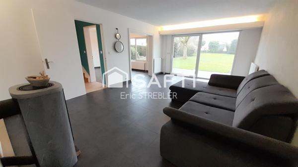 Maison rénovée, idéalement située.