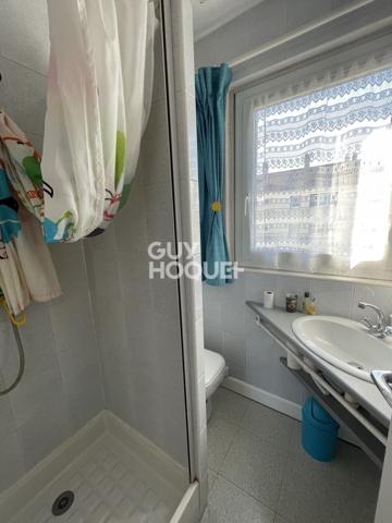 MAISON À VENDRE DE 6 PIÈCES DE 130,00 M²