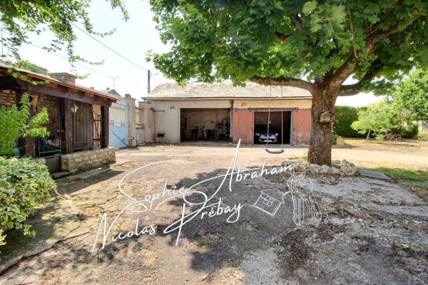 Fermette avec dépendances et terrain constructible