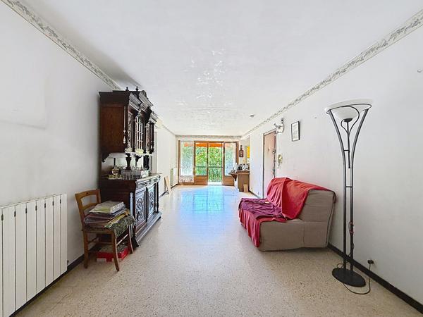 Appartement Saint Cyr Sur Mer de 3 pièces avec jardin