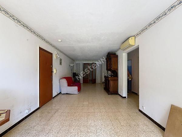 Appartement Saint Cyr Sur Mer de 3 pièces avec jardin
