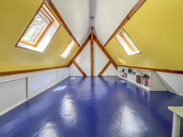 La jolie maison dans la prairie