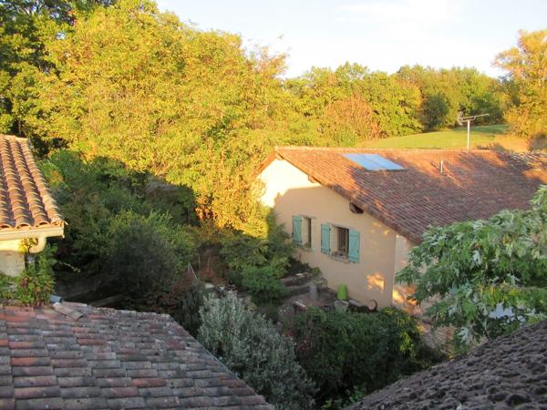 Deux maisons indépendantes, habitables immédiatement, 3 ha – Campagne de Molières (82)