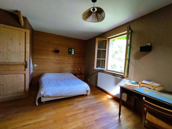 Deux maisons indépendantes, habitables immédiatement, 3 ha – Campagne de Molières (82)