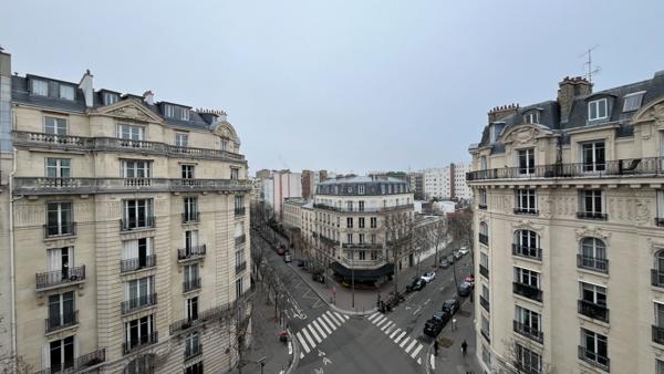 Appartement Paris 2 pièce(s) 61 m2