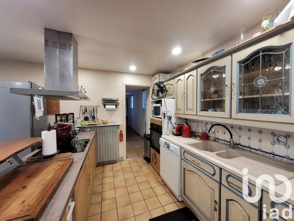 Longère 4 pièces de 109 m² à Gourin (56110)