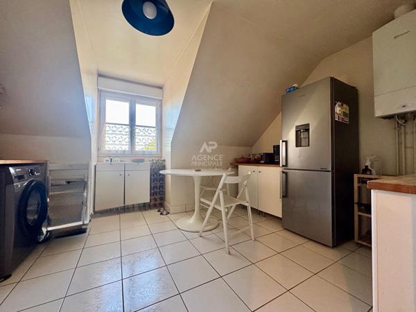 Appartement 3 pièces à vendre à Villepreux 242 000 € **  - Référence  8155