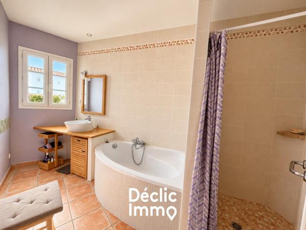 Vente maison de village Loix, 125m² 5 pièces 597 000€ avec garage