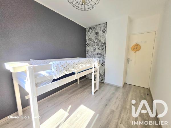 Location appartement 3 pièces 58 m² Narbonne