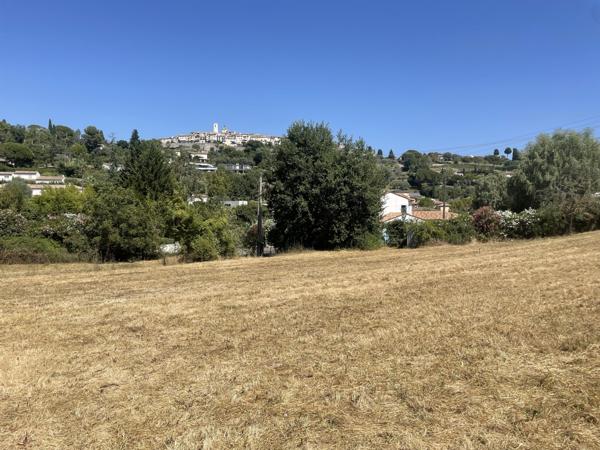 Saint-Paul-de-Vence (06570) proche village