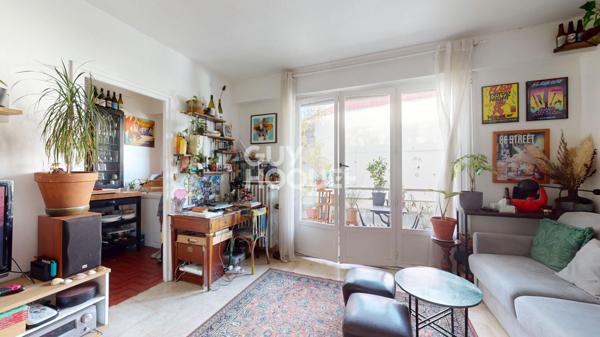 Au coeur des Lilas. Calme absolu et balcon pour profiter des belles soirées d'été