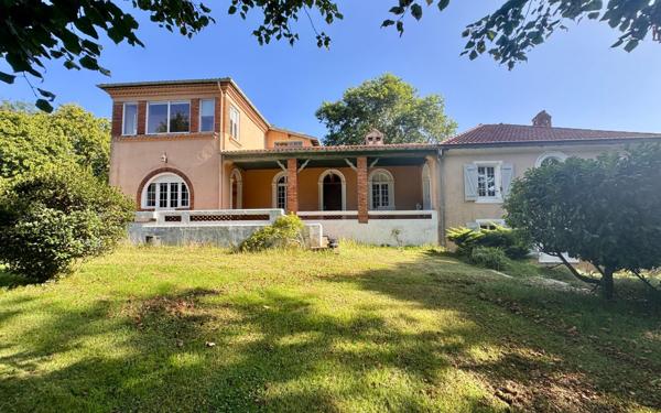 Maison à vendre    13 pièces •  Dax