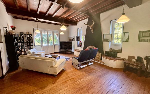 Maison à vendre    13 pièces •  Dax