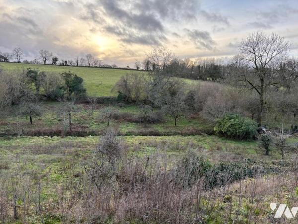 AIGONNAY, maison ancienne de 173 m²