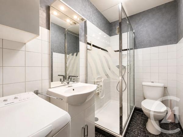 Appartement T1 à vendre  1 pièce - 33,30 m 2   AIX LES BAINS  - 73