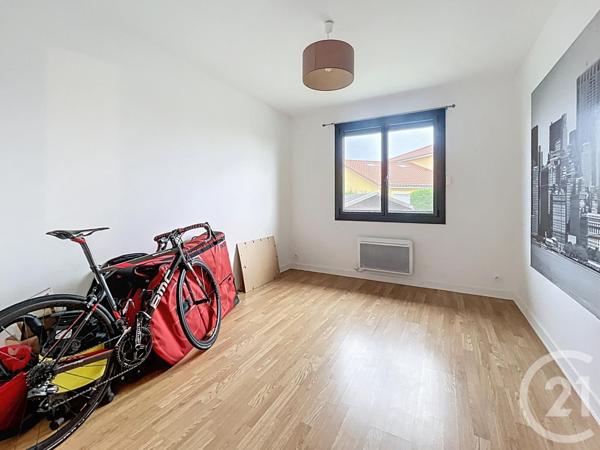 Maison à vendre  4 pièces - 135 m2 CHATEAUGAY - 63