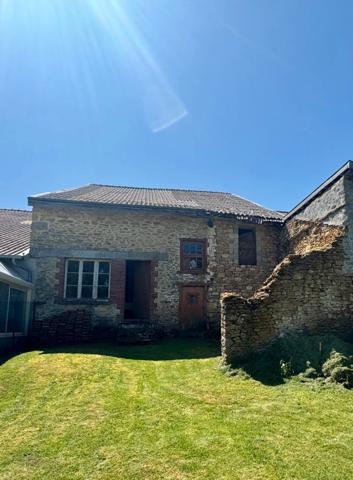 Magnifique Maison de Village à rénover. TAILLY (08)