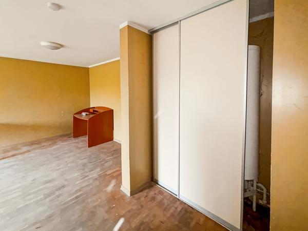 Appartement Auvers Saint Georges 2 pièce(s)