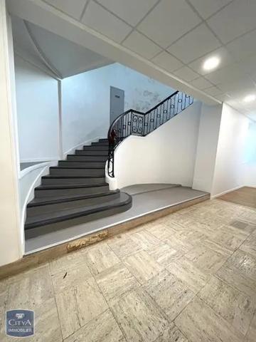 Appartement à louer 2 pièces 53.7m²