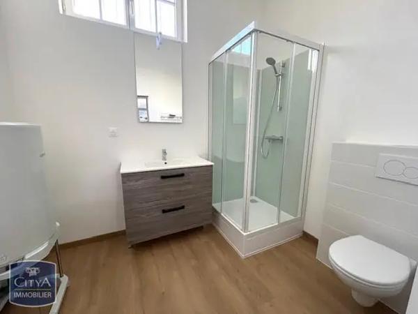 Appartement à louer 2 pièces 53.7m²