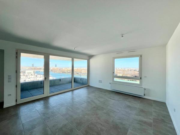 Appartement à louer    3 pièces • 72,70 m2 Lyon 2