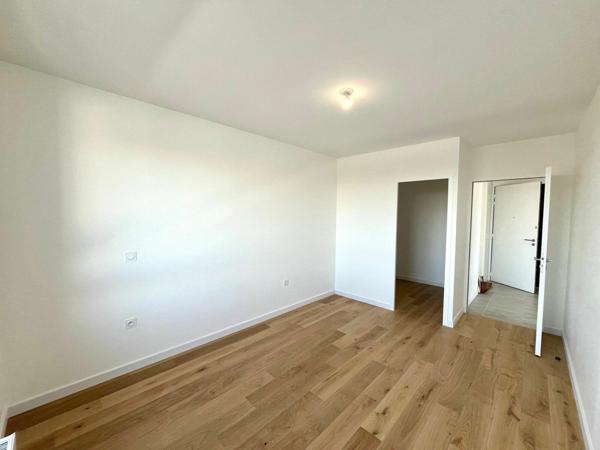 Appartement à louer    3 pièces • 72,70 m2 Lyon 2