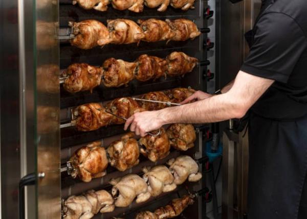 L'incontournable Rôtisserie proche de St Gilles ! dans un emplacement de choix