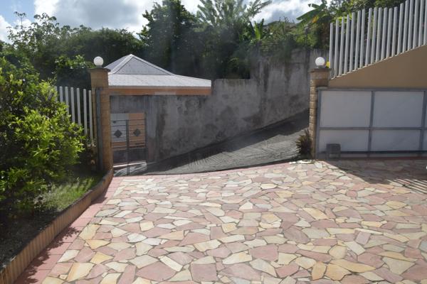 Magnifique Haut de villa meublé