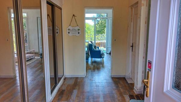 Excellente opportunité pour cette maison située au calme à Ribérac avec 12 pièces!