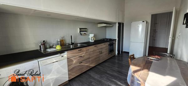 Bel appartement avec beaux volumes et grand jardin