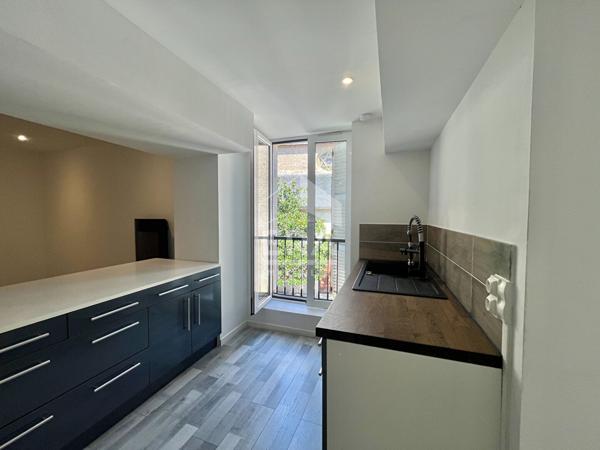 Appartement 2 pièces à vendre au coeur du centre historique de Morlaàs