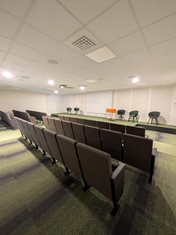 Plateau à aménager d'environ 88m²