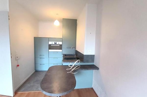 Vente - Appartement 2 pièces 45 m 2 VANNES (56000)