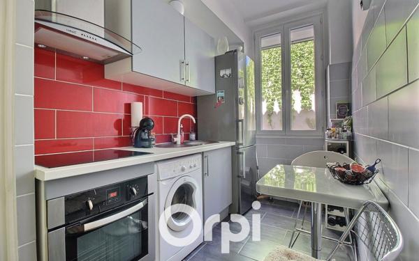 Appartement à vendre    1 pièce • 33 m2 Marseille 6