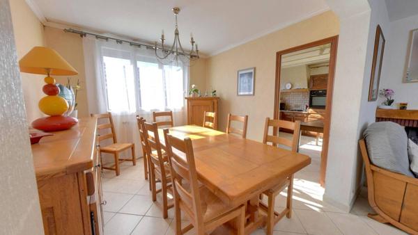 Maison Roissy En Brie 6 pièce(s) 128.3 m2