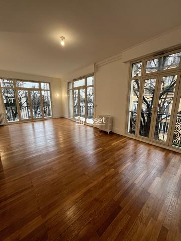Location Appartement 3 pièces 104.79 m² - Neuilly-sur-seine 92200